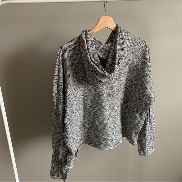 Aerie Hoodie - Picture 4 of 5